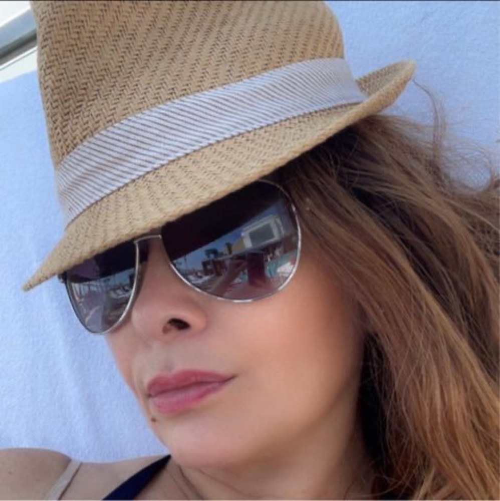Meet your Posher, Lorena